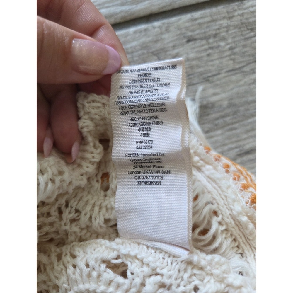 Free People Fringed Crochet Knit Sweater Top XS Cream Boho Festival Layering - Picture 11 of 14